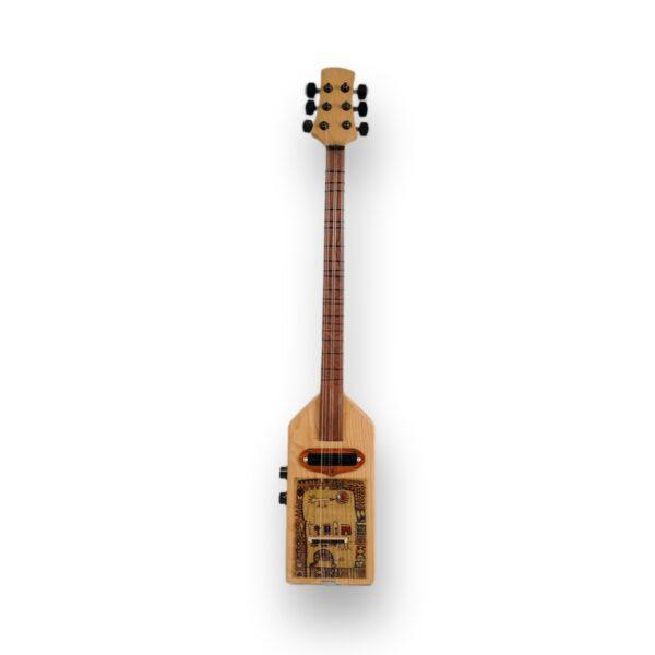 Tribal Kutu Saz – natural wood electric box saz with hand-drawn tribal motif